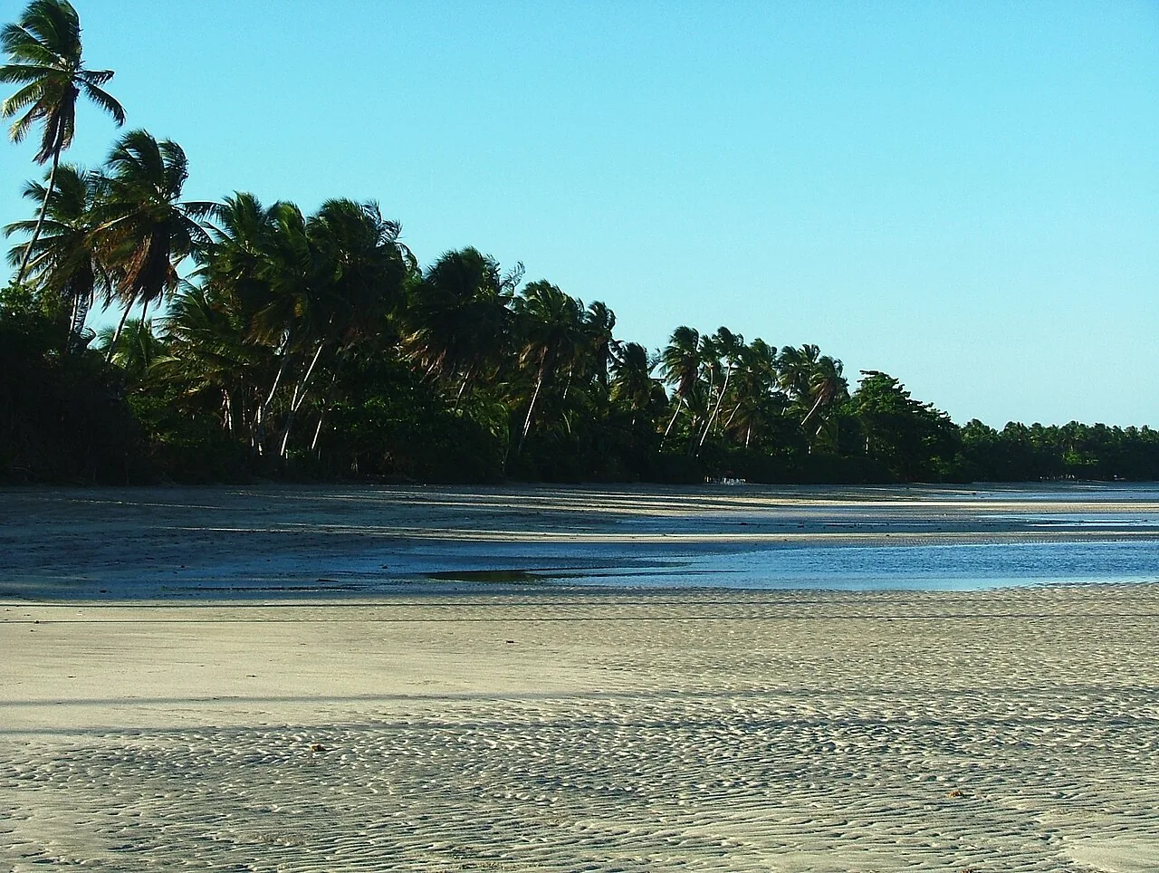 Quarta Praia de Morro de São Paulo na maré baixa
